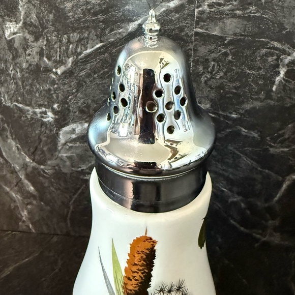 MIDWINTER Sugar/Flour Sifter with Cattail and Dandelion - Picture 3 of 11